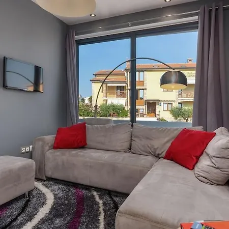 Casa Maestral By Briskva Villa Funtana