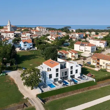 Casa Maestral By Briskva Villa